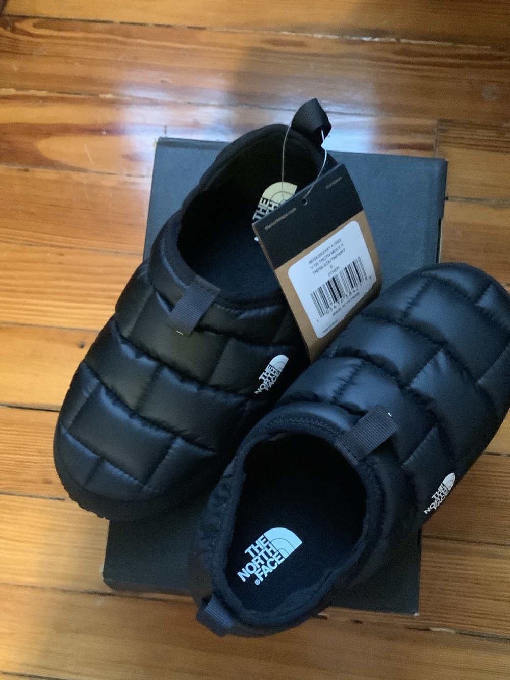 The North Face Kids Black Quilted Slip-On Slippers